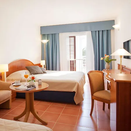 Odisej Hotel 3*